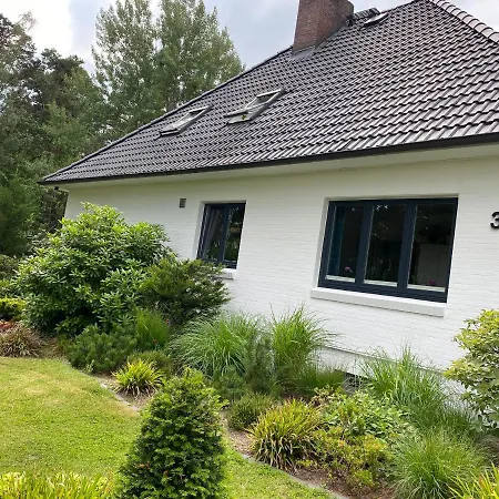 38 Waldweg * Bendestorf